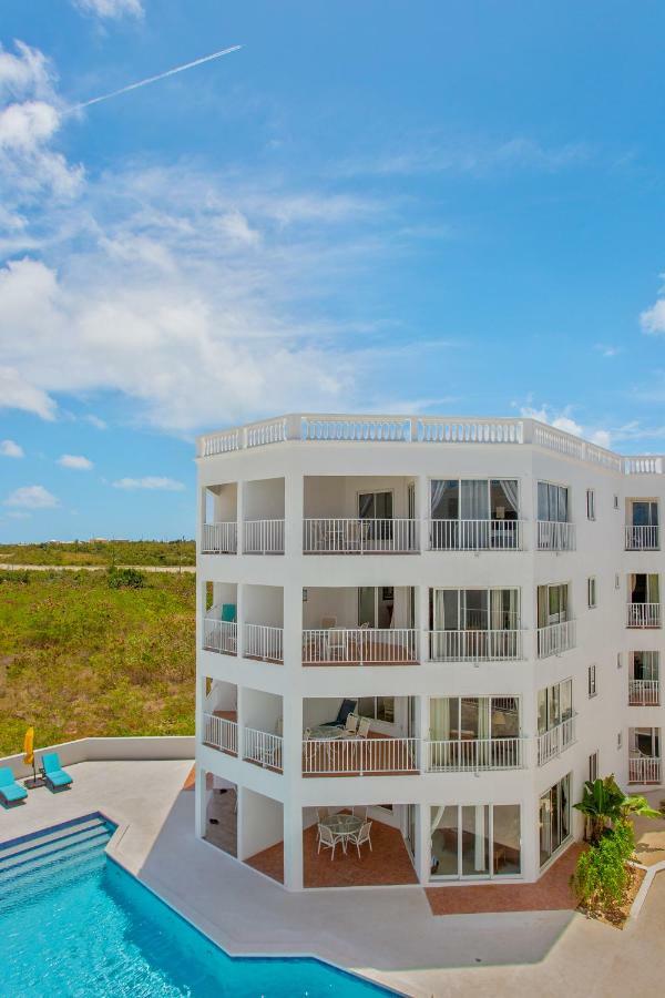 Turtle'S Nest Beach Resort Meads Bay Exterior photo
